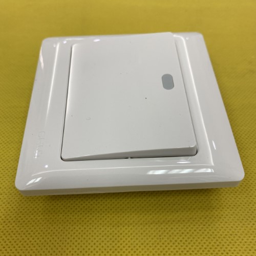 Bộ công tắc đơn 1 chiều 10AX, 250V màu trắng